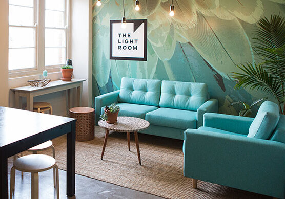 the-light-room-meeting-room-600